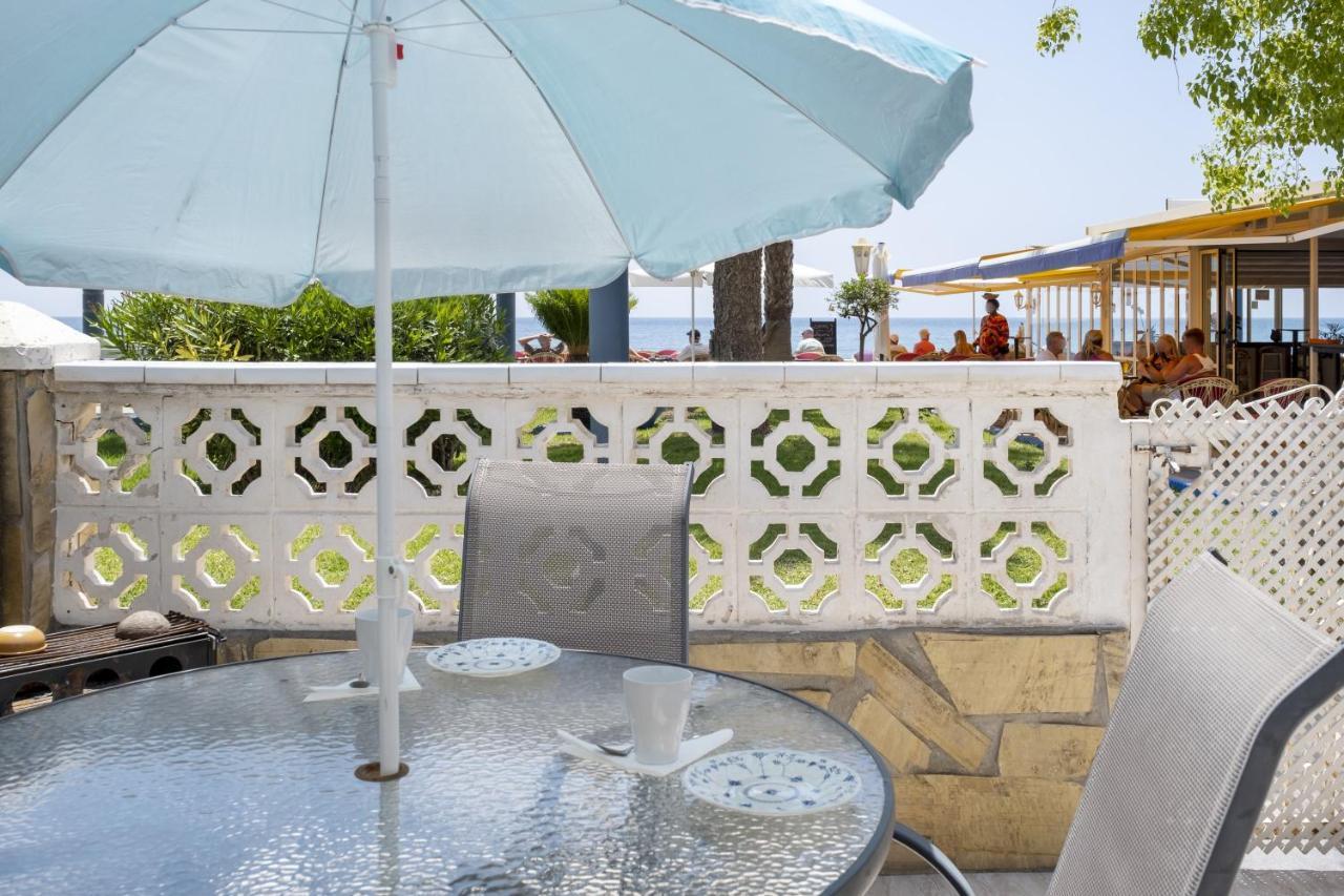 Beachfront Bungalow Torrox Buitenkant foto