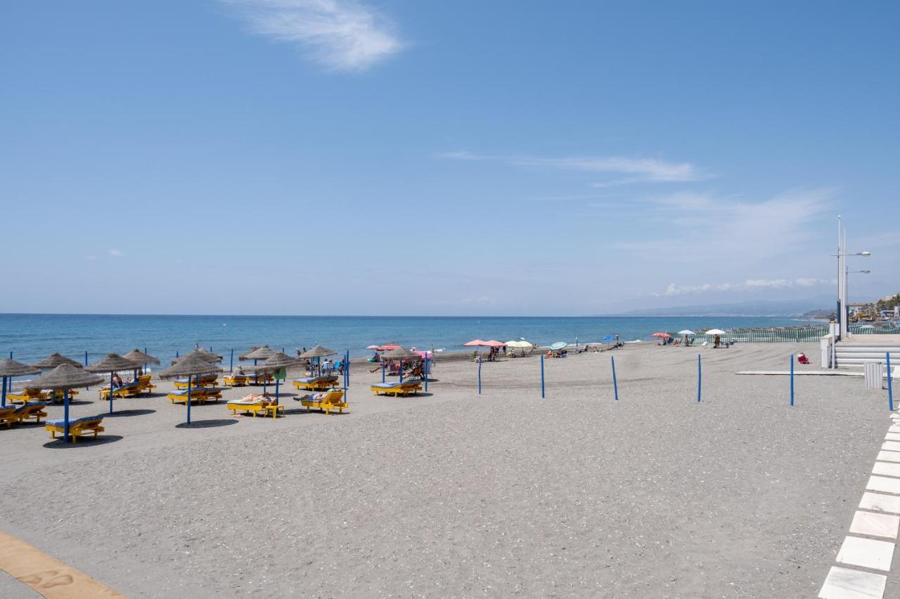 Beachfront Bungalow Torrox Buitenkant foto